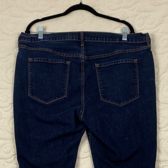 Old Navy Original Mid Rise Jeans Blue Sz 18 Regular - Picture 3 of 10